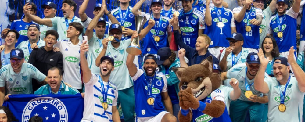 Vôlei: Central multicampeão pelo Cruzeiro se despede do clube após sete anos