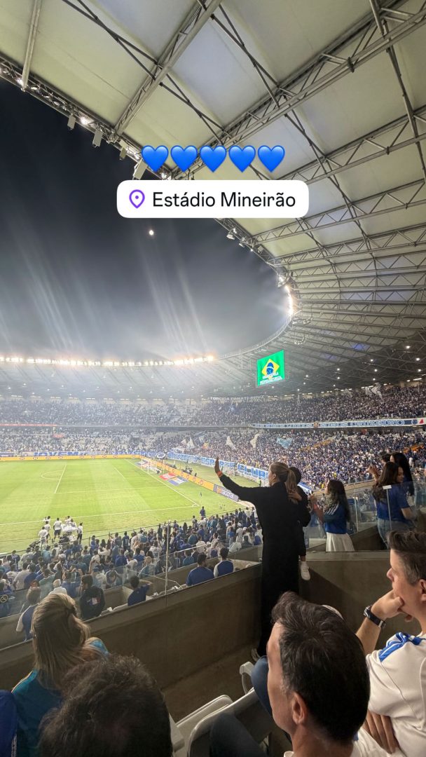 Foto postada por Arthur Gomes em jogo do Cruzeiro no Mineirão - (foto: Reprodução)