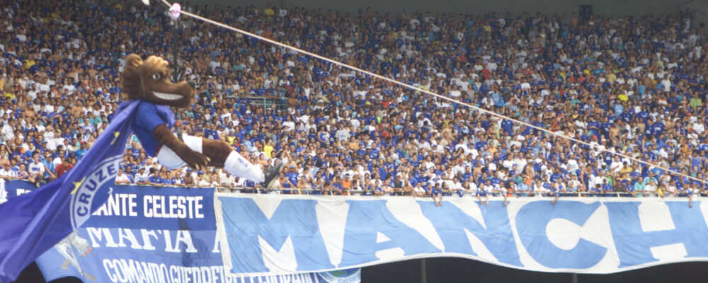 Túnel do tempo: relembre como era ir a jogo do Cruzeiro no antigo Mineirão
