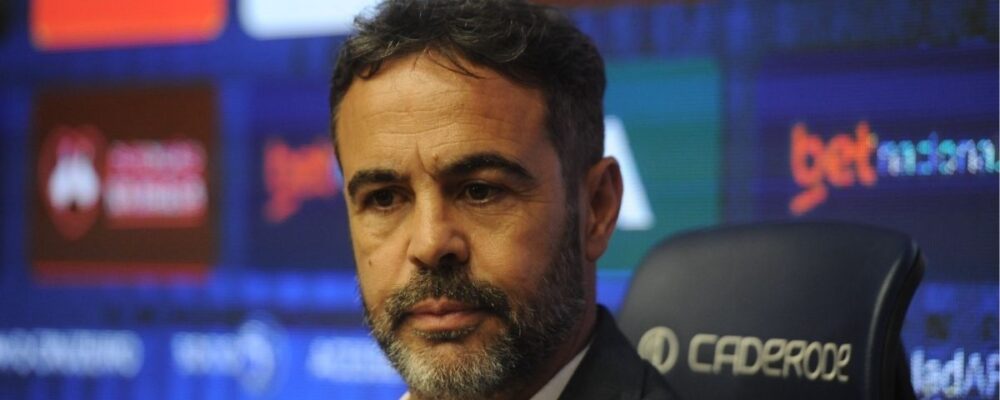 Arthur Jorge abre jogo sobre janela de transferência do Cruzeiro: ‘Plano definido’