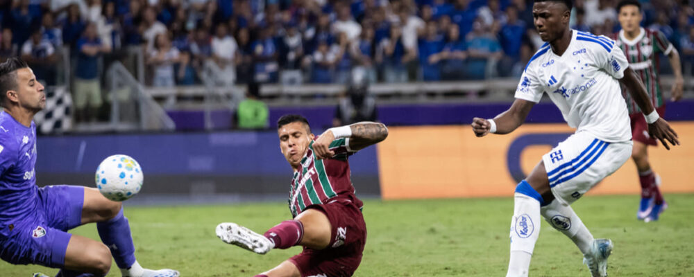 Artur Jorge admite falta de capricho e defende Néiser no Cruzeiro: ‘Humanizar o futebol’