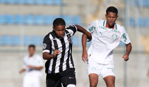 Atlético ensaia reação, mas perde para Palmeiras em jogo de 7 gols no Brasileiro Sub-17