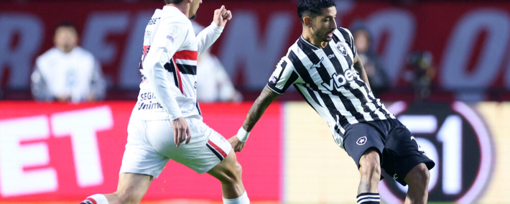 Botafogo faz golaço no fim e empata com São Paulo no Morumbis pelo Brasileiro