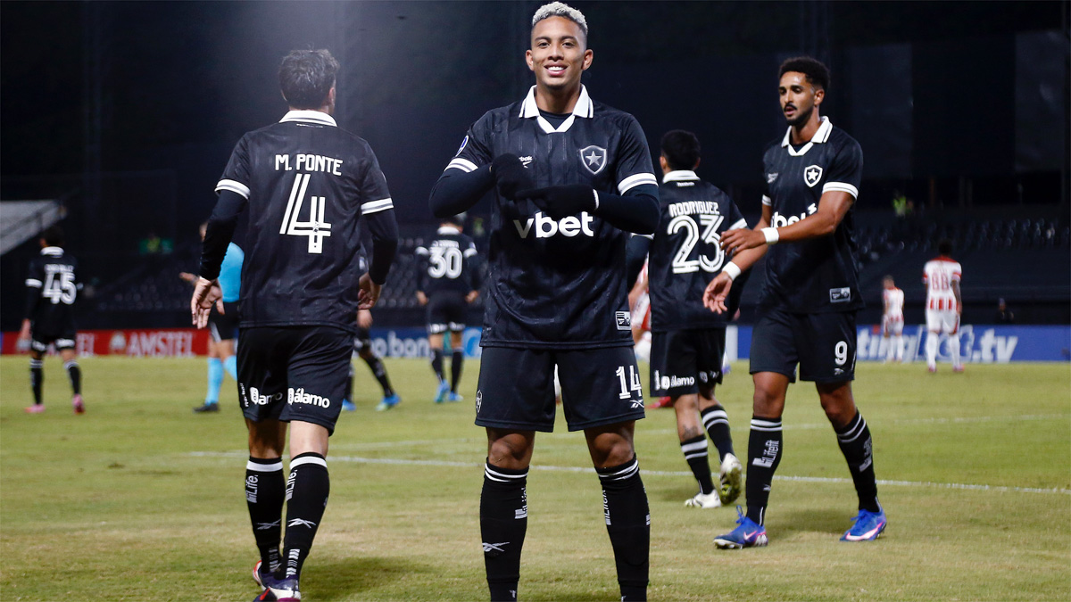 Botafogo vence o Petrolero e fica na expectativa pelo 1º lugar da chave