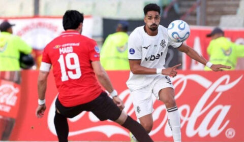 Botafogo vira e termina fase de grupos da Sul-Americana com a melhor campanha