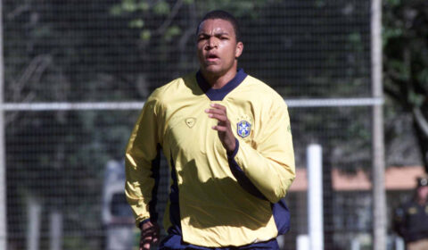 Craque dos anos 1990 representou Cruzeiro em todos os torneios possíveis pela Seleção