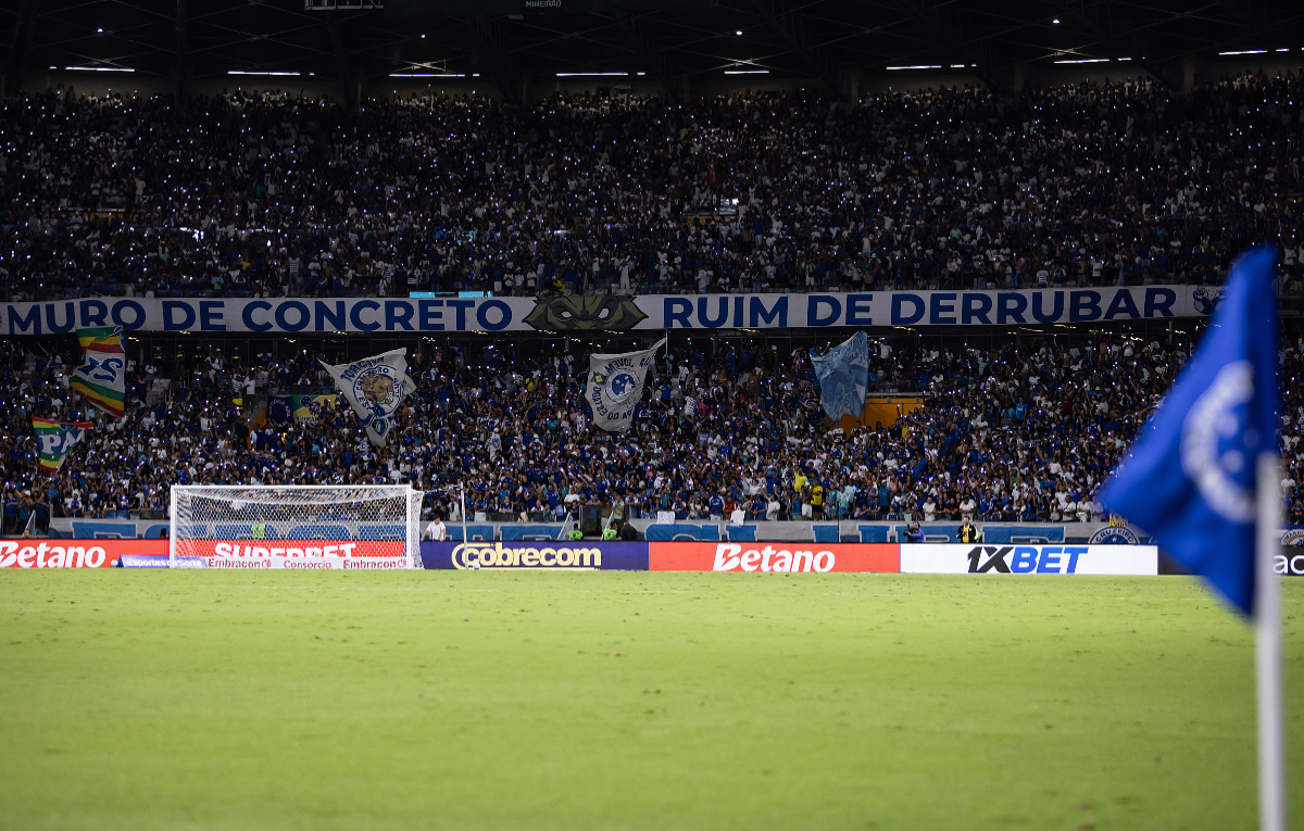 Cruzeiro anuncia amistoso contra clube uruguaio no Mineirão; torcida terá acesso