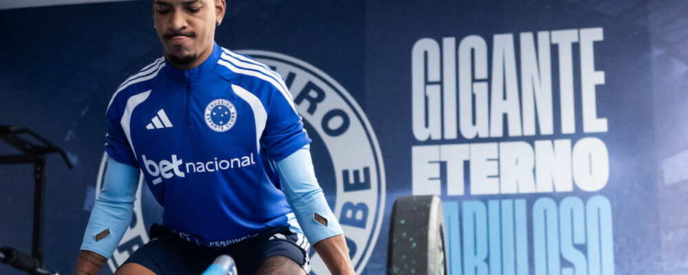 Cruzeiro negocia amistosos com clube do Brasil e do Uruguai durante intertemporada