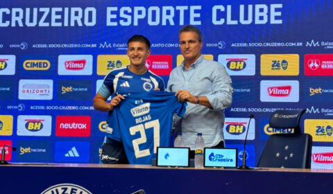 Dirigente exalta ‘esforço’ de Rojas para fechar com Cruzeiro: ‘Muito firme e direto’