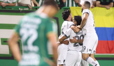 Em qual canal vai passar Botafogo x Chapecoense hoje (21/4)?