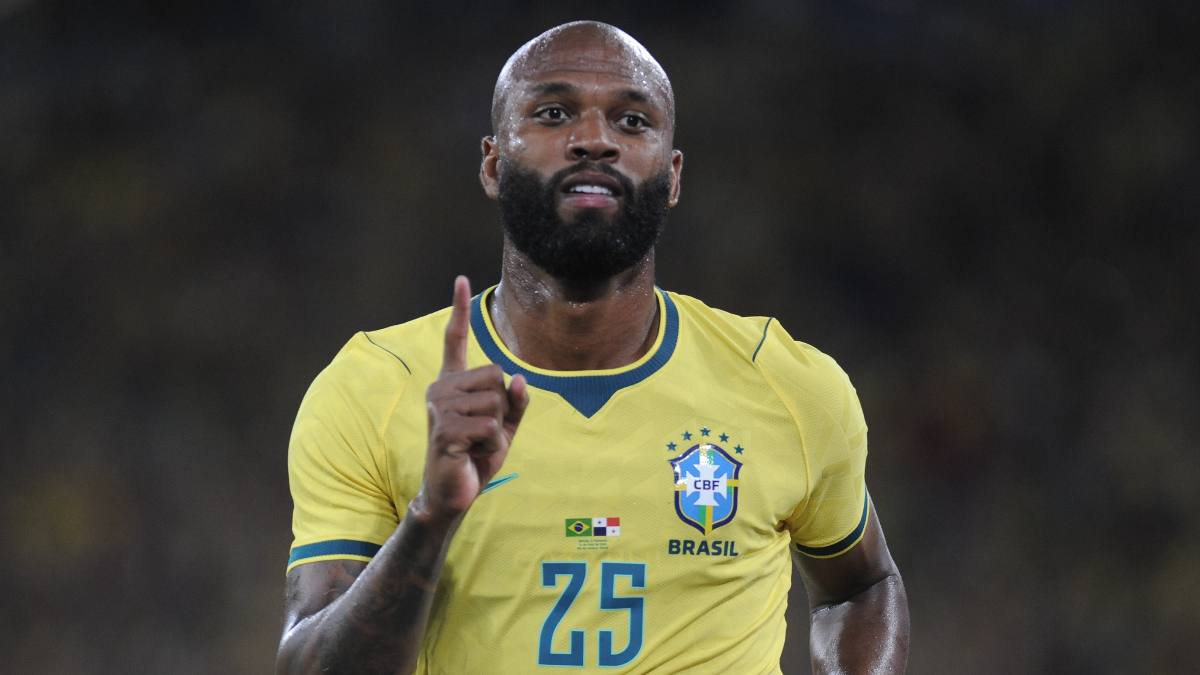 Ex-Cruzeiro se revolta com críticas a Igor Thiago: ‘Não sabem p#* nenhuma’