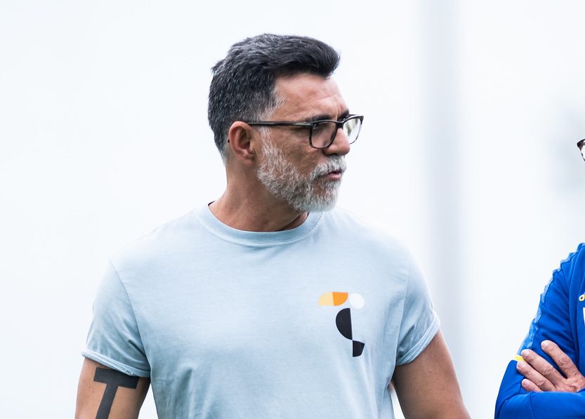 Ex-diretor do Cruzeiro é preso em aeroporto antes de embarque à Copa do Mundo