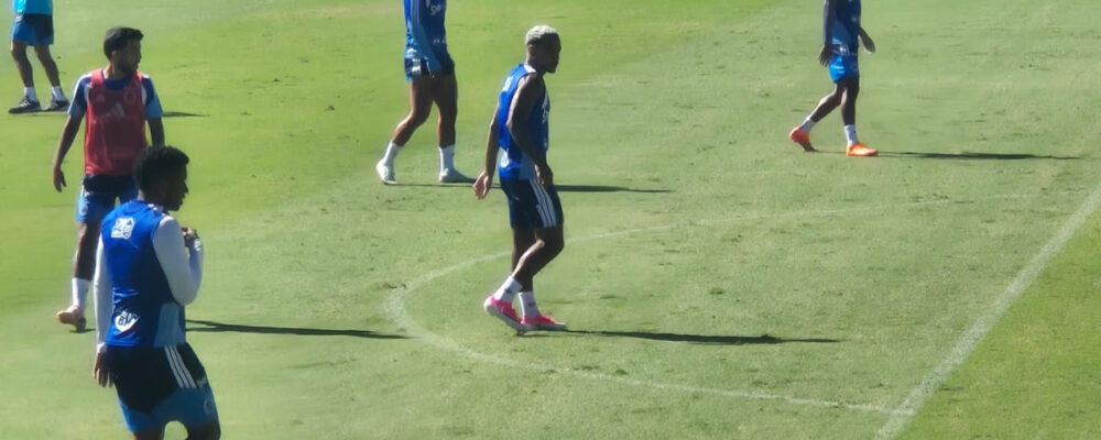 Golaço, reforço e ausências: como foi o treino do Cruzeiro nesta segunda-feira (29/6)?