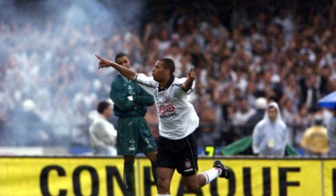 Ídolo do Corinthians lembra reviravolta após menosprezo no Cruzeiro: ‘Chorei sozinho’