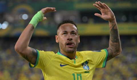 João Leite traça paralelo entre Neymar e Reinaldo e defende justiça ao atacante da Seleção