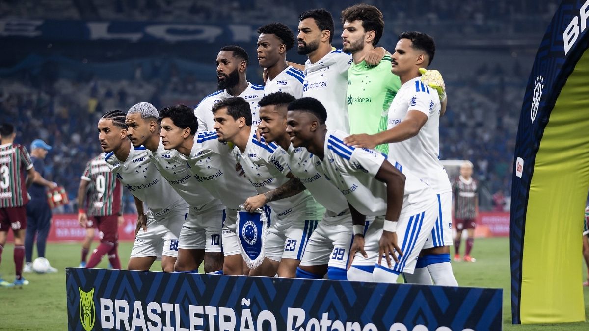 Jogador do Cruzeiro desabafa por ter ficado fora da Copa: ‘Dói’