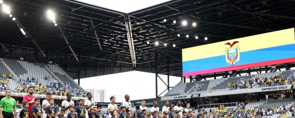 Jogador do Galo escapa de lesão e é eleito melhor em campo antes de estreia na Copa