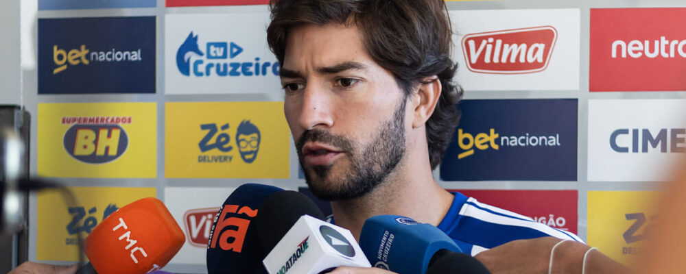 Lucas Silva detalha despedida de Kaiki e pede: ‘Que possa voltar ao Cruzeiro’