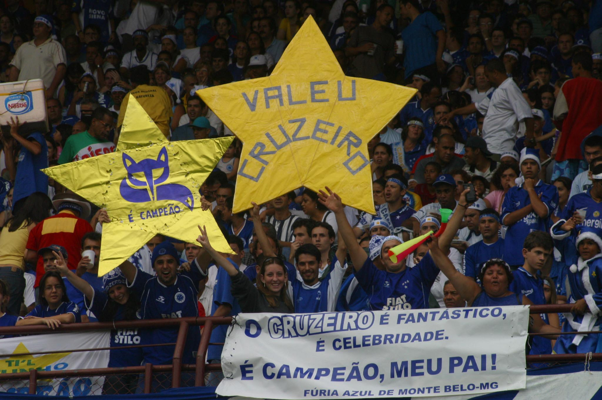 Nostalgia: relembre como era ir a jogo do Cruzeiro no antigo Mineirão