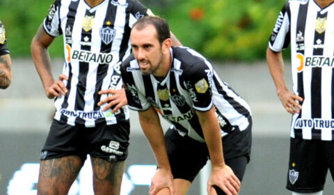 O ídolo de gigante espanhol que jogou quatro Copas do Mundo, mas fracassou no Atlético
