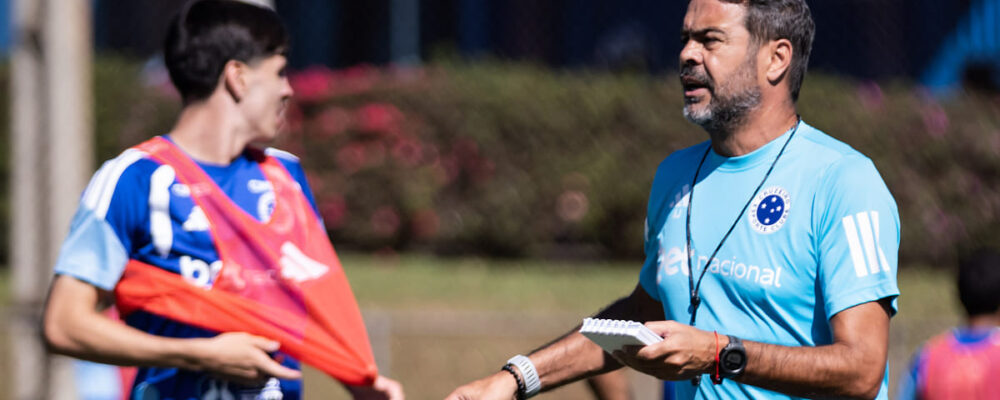 Rota traçada: capitães do Cruzeiro revelam bastidores de reunião com Artur Jorge