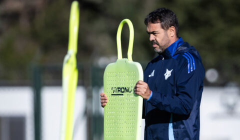Técnico do Cruzeiro vê em pausa chance para atletas se provarem, mas avisa: ‘Sabemos o que temos’
