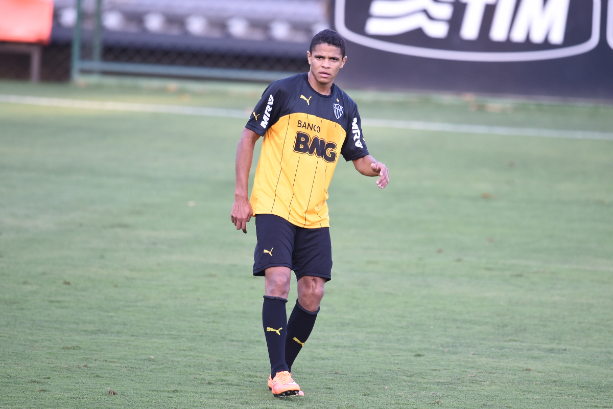 Titular da Seleção contra o Egito deixou o Brasil há 10 anos após estrelato no Galo