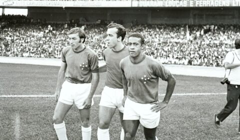 ‘Se fosse assim antigamente, estava todo mundo milionário’: ídolo do Cruzeiro relembra simplicidade e glória de 1966