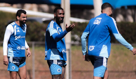 Alerta ligado: Cruzeiro amarga seis pendurados para jogo contra Internacional