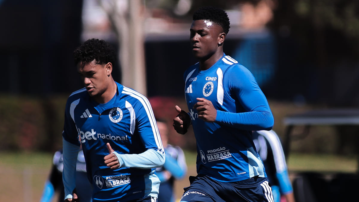 Atacante sente e desfalca Cruzeiro contra o Botafogo