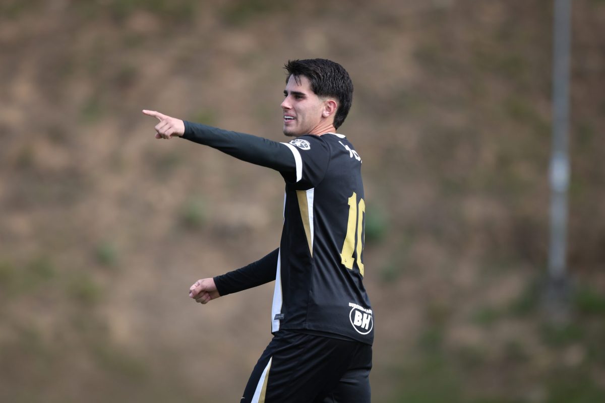 Atlético x Bahia pode ter estreia de promessa alvinegra de 18 anos