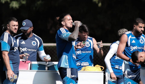 Clube da Série B confirma contratações de volante e atacante do Cruzeiro