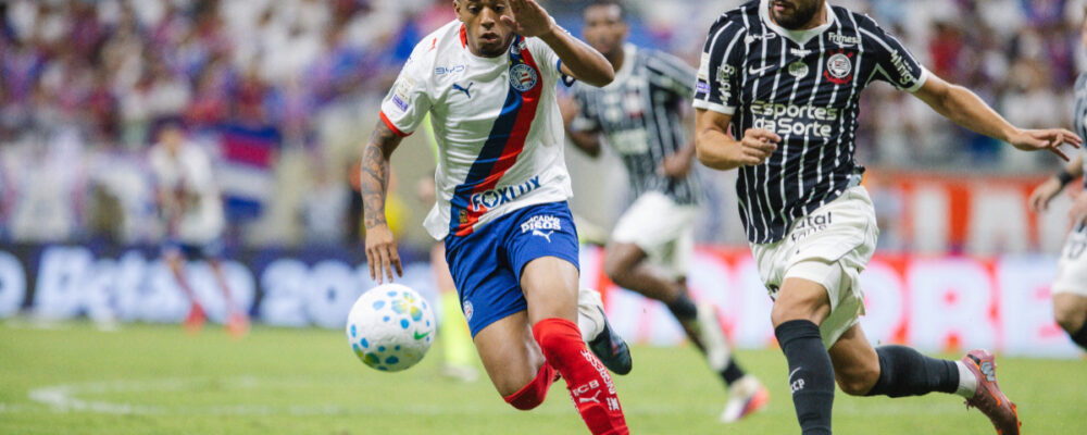 Corinthians sofre, mas segura empate com Bahia pelo Campeonato Brasileiro