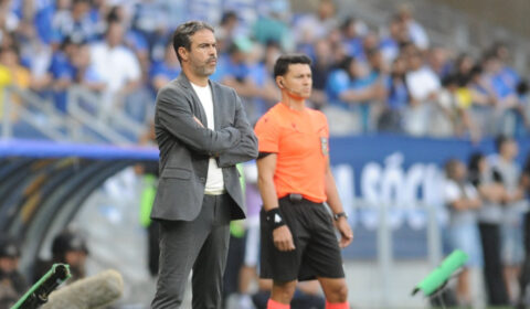 Cruzeiro: Artur Jorge explica escolhas em derrota e ausências de jovens da base