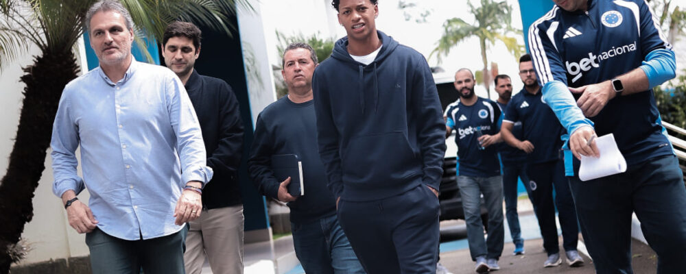 Cruzeiro: Zé Lucas chega à Toca para primeiro contato com Artur Jorge e companheiros
