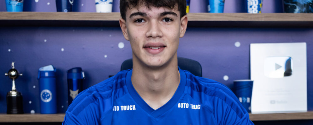 Cruzeiro acerta contratação de meia ex-Palmeiras