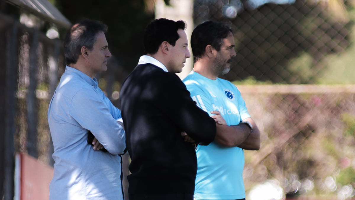 Cruzeiro define postura em relação a consultas por Jonathan Jesus