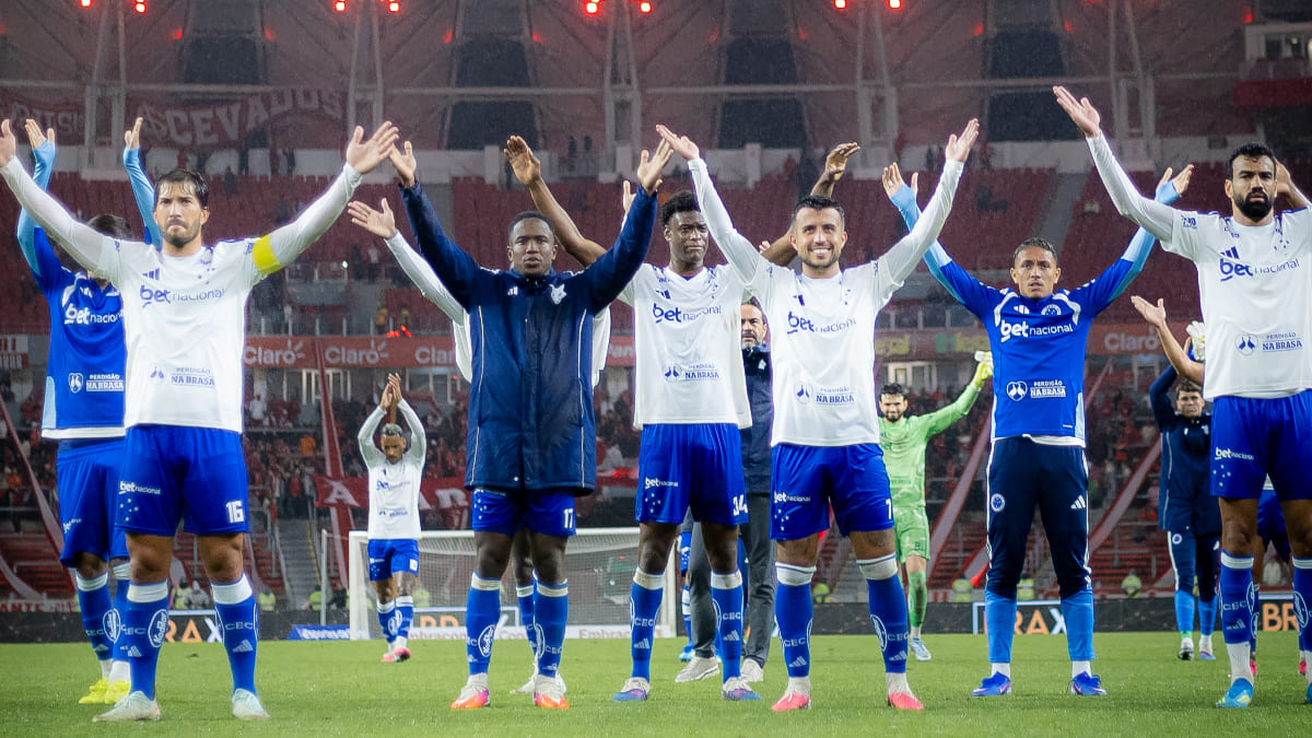 Cruzeiro encerra primeiro turno do Brasileiro em ascensão e série invicta