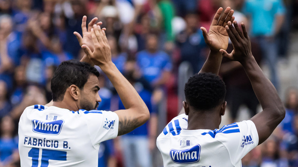 Cruzeiro marca dois jogos-treinos antes de retorno oficial aos gramados
