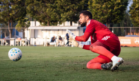 Cruzeiro oficializa empréstimo de Matheus Cunha ao Internacional