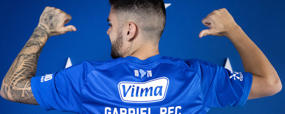 Cruzeiro oficializa número de Gabriel Pec