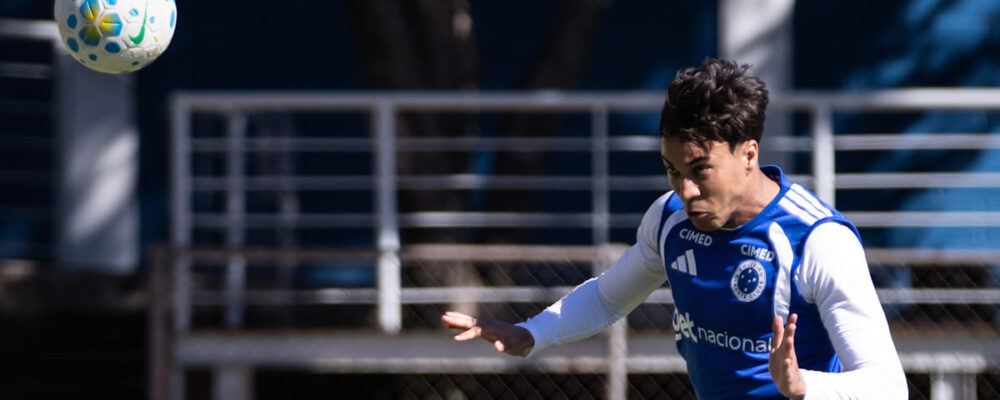 Cruzeiro terá todos os jogadores à disposição contra o Defensor?