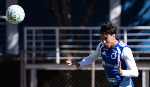 Cruzeiro terá todos os jogadores à disposição contra o Defensor?