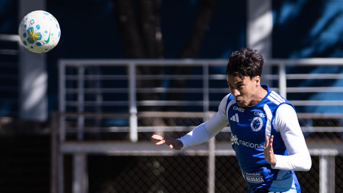 Cruzeiro terá todos os jogadores à disposição contra o Defensor?