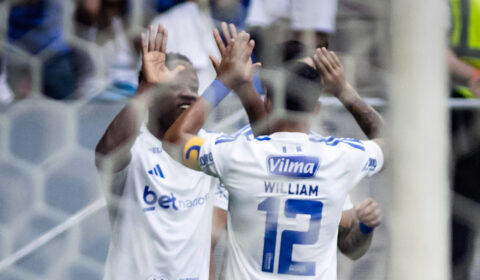 Cruzeiro testa peças para volta aos campos e eliminatórias; laterais e ataque têm novas figuras