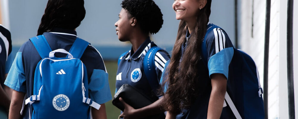Cruzeiro viaja para jogo-treino com jovens da base