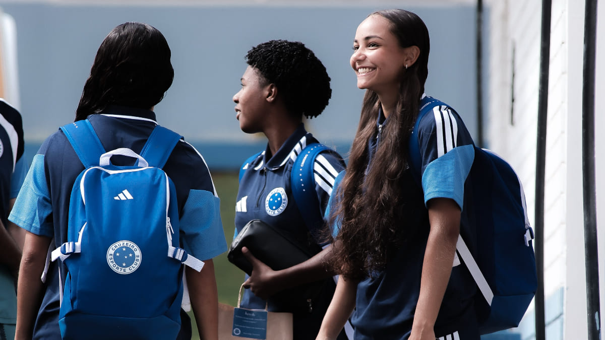 Cruzeiro viaja para jogo-treino com jovens da base