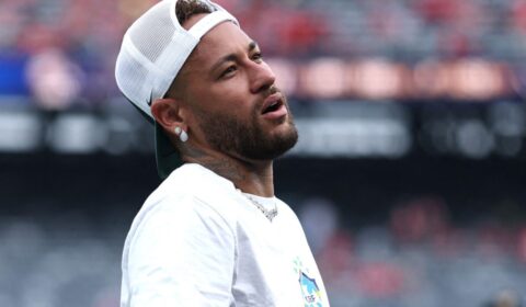 Cuca admite que não sabe quando terá Neymar à disposição no Santos após Copa 2026