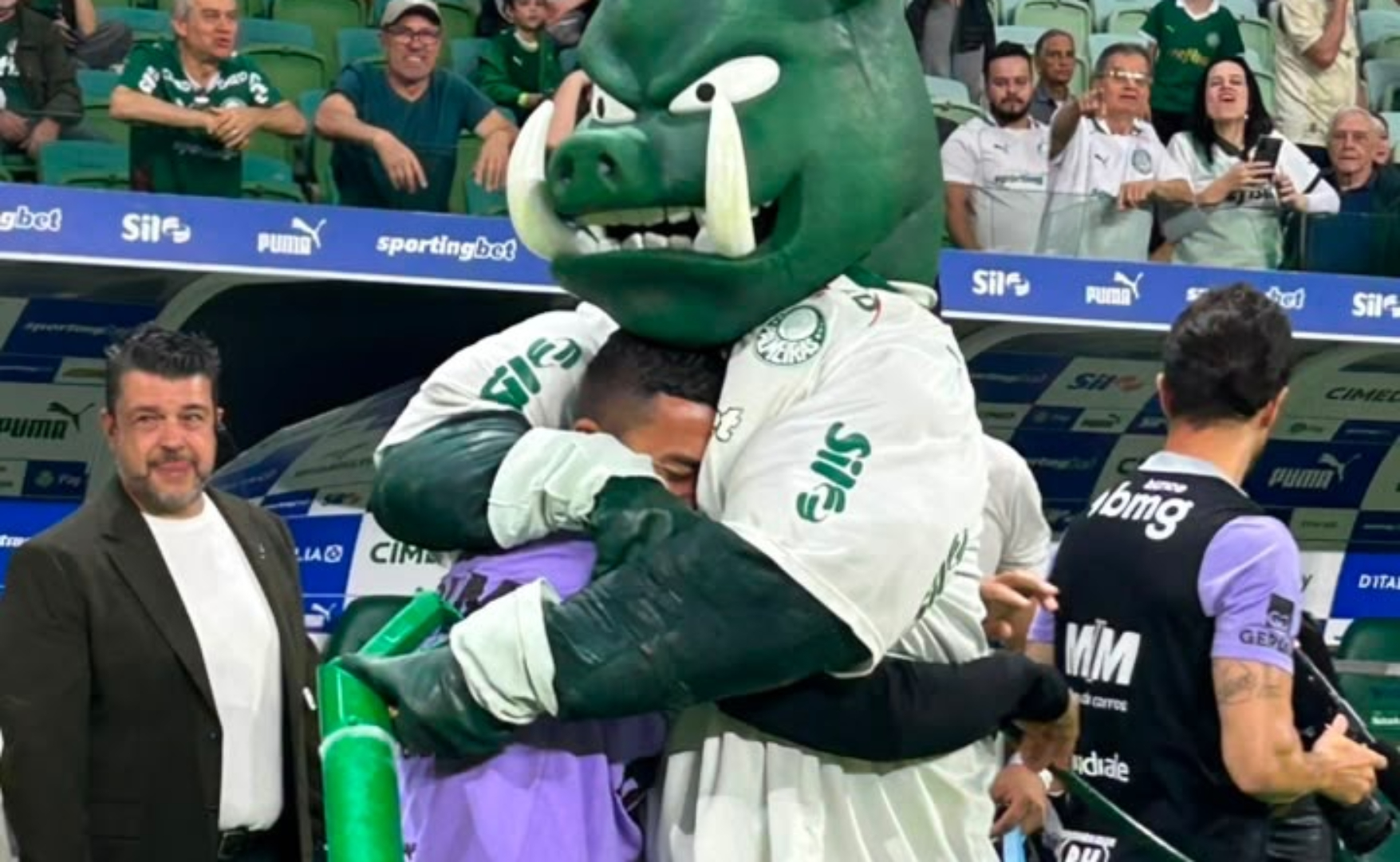 Dudu prega respeito ao Atlético e se declara ao Palmeiras em publicação: ‘Amor e carinho’