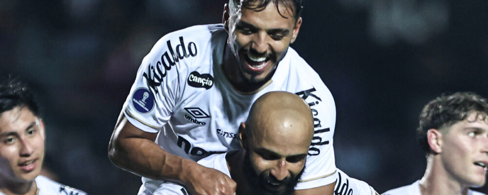 Em qual canal vai passar Santos x Universidad Central hoje (28/7)?